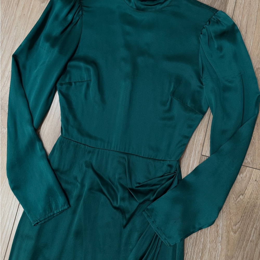 Reformation silk emerald green Christmas dress size 0 - Picture 5 of 8